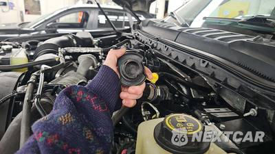 2019 Ford Super Duty F-250 Lariat Crew Cab Medium Bed - zdjęcie 20 z 24 - miniatura