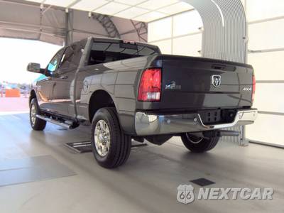 2017 Ram 3500 Big Horn Extended Crew Cab Medium Bed - zdjęcie 6 z 26 - miniatura