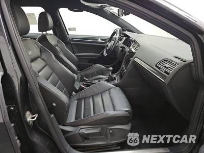 2019 Volkswagen Golf R Hatchback w/DCC & Navigation - zdjęcie 8 z 55 - miniatura