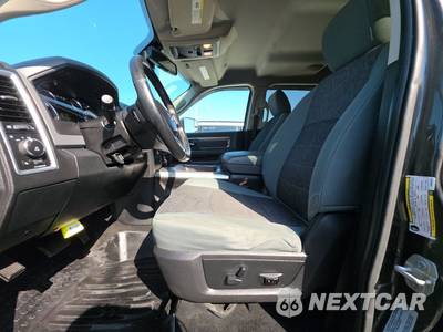 2017 Ram 2500 Big Horn Crew Cab Long Bed - zdjęcie 7 z 30 - miniatura