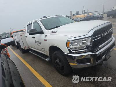 2019 Ram 3500 Cab Chassis Tradesman Crew Cab DRW - zdjęcie 3 z 17 - miniatura
