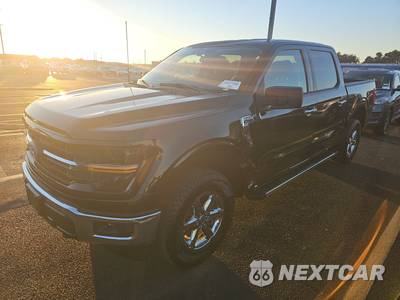 2025 Ford F-150 XLT Crew Cab Short Bed - zdjęcie 1 z 26 - miniatura