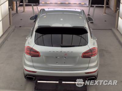 2018 Porsche Cayenne Platinum Edition - zdjęcie 6 z 37 - miniatura