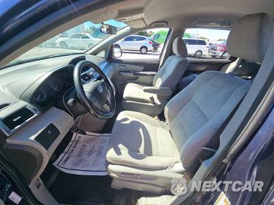 2016 Honda Odyssey LX 118.1" WB - zdjęcie 7 z 17 - miniatura