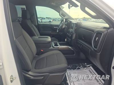 2020 Chevrolet Silverado 1500 RST Crew Cab Short Bed 1SP - zdjęcie 8 z 36 - miniatura