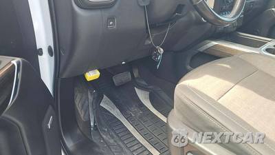 2020 Chevrolet Silverado 1500 RST Crew Cab Short Bed 1SP - zdjęcie 19 z 36 - miniatura