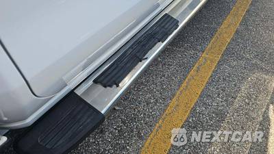 2020 Chevrolet Silverado 1500 RST Crew Cab Short Bed 1SP - zdjęcie 21 z 36 - miniatura
