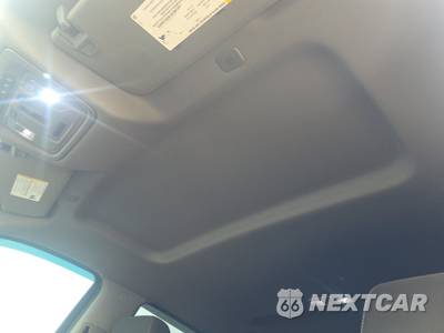 2020 Chevrolet Silverado 1500 RST Crew Cab Short Bed 1SP - zdjęcie 17 z 36 - miniatura