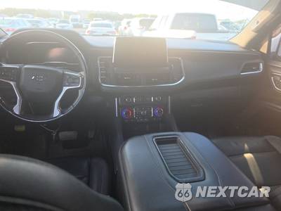 2022 Chevrolet Suburban Z71 2Z7 - zdjęcie 11 z 31 - miniatura