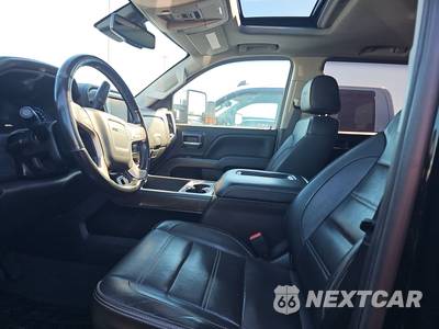 2019 GMC Sierra 3500 Denali HD Crew Cab Long Bed 5SA - zdjęcie 7 z 33 - miniatura