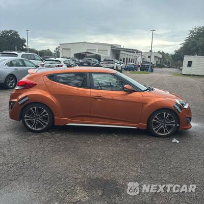 2016 Hyundai Veloster Turbo - zdjęcie 5 z 12 - miniatura