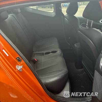 2016 Hyundai Veloster Turbo - zdjęcie 8 z 12 - miniatura
