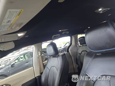 2021 Chrysler Pacifica Touring L 121.6" WB - zdjęcie 15 z 28 - miniatura