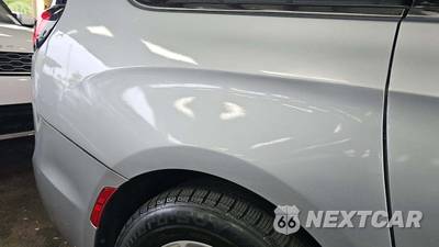 2021 Chrysler Pacifica Touring L 121.6" WB - zdjęcie 26 z 28 - miniatura