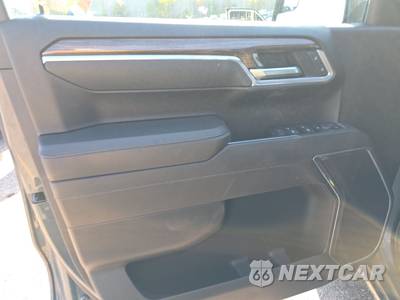 2025 Chevrolet Silverado 1500 LT Crew Cab Medium Bed 1LT - zdjęcie 9 z 38 - miniatura