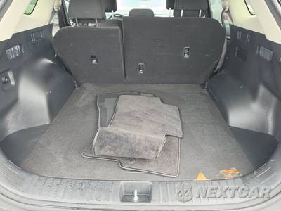 2025 Kia Sportage Hybrid LX - zdjęcie 16 z 21 - miniatura