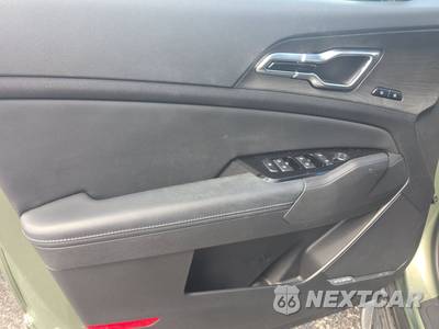2023 Kia Sportage Plug-In Hybrid X-Line Prestige - zdjęcie 9 z 21 - miniatura