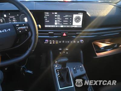 2026 Kia Sportage SX - zdjęcie 11 z 19 - miniatura
