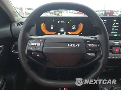 2025 Kia K4 LXS - zdjęcie 10 z 32 - miniatura
