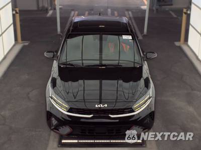 2024 Kia Forte GT - zdjęcie 2 z 28 - miniatura