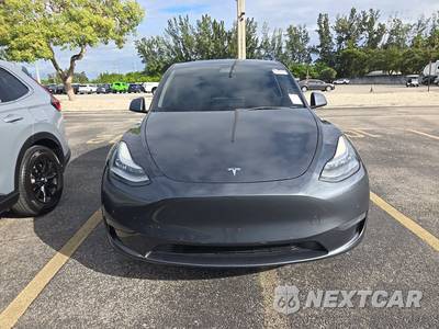 2022 Tesla Model Y Long Range - zdjęcie 2 z 36 - miniatura