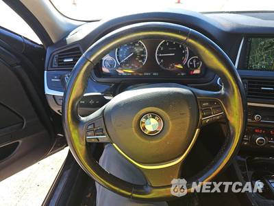 2014 BMW 5 Series Sedan 535i xDrive LUXURY LINE - zdjęcie 10 z 39 - miniatura