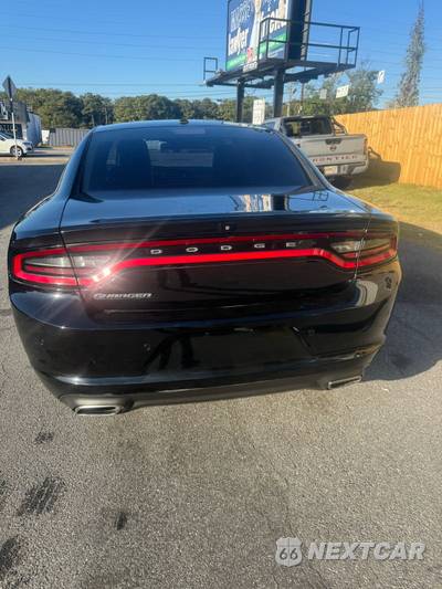 2019 Dodge Charger SXT - zdjęcie 4 z 19 - miniatura