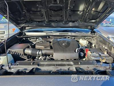 2022 Toyota Tacoma TRD Off-Road Crew Cab Long Bed - zdjęcie 18 z 28 - miniatura
