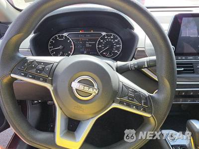 2025 Nissan Altima SV - zdjęcie 10 z 21 - miniatura