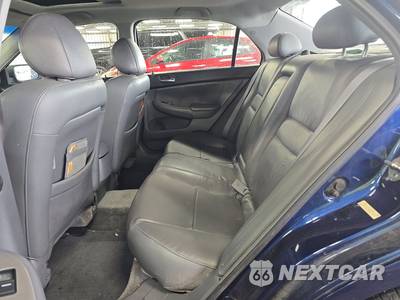 2005 Honda Accord Sedan EX - zdjęcie 13 z 35 - miniatura