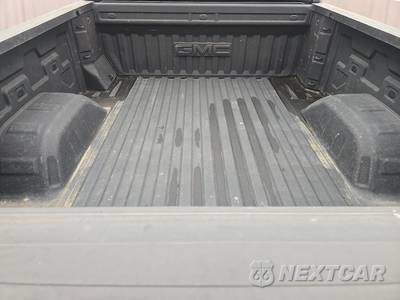2022 GMC Sierra 1500 Elevation Crew Cab Medium Bed - zdjęcie 16 z 38 - miniatura