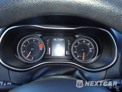 2019 Jeep Cherokee Latitude - zdjęcie 38 z 49 - miniatura