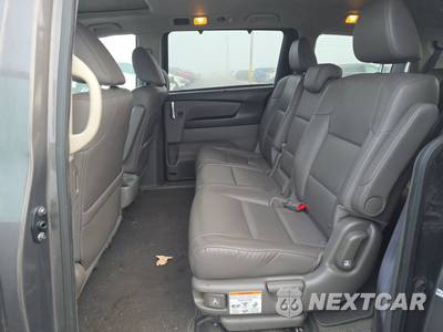 2016 Honda Odyssey EX-L w/Navigation 118.1" WB - zdjęcie 13 z 19 - miniatura
