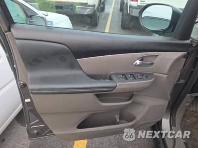 2016 Honda Odyssey EX-L w/Navigation 118.1" WB - zdjęcie 9 z 19 - miniatura