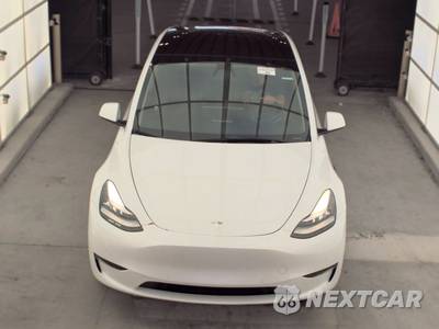 2022 Tesla Model Y Long Range - zdjęcie 2 z 18 - miniatura