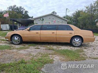 2006 Cadillac DTS Professional Limousine - zdjęcie 1 z 24 - miniatura