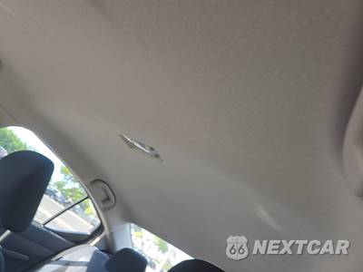 2025 Nissan Versa SV - zdjęcie 18 z 22 - miniatura