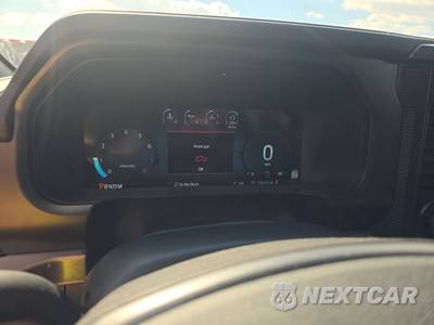 2024 Ford F-150 Lariat Crew Cab Short Bed - zdjęcie 8 z 37 - miniatura