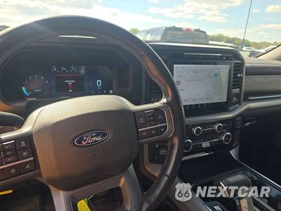 2024 Ford F-150 Lariat Crew Cab Short Bed - zdjęcie 6 z 37 - miniatura