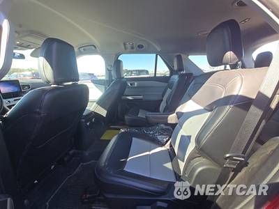 2023 Ford Explorer XLT - zdjęcie 9 z 34 - miniatura