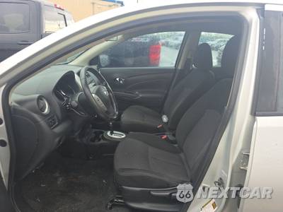 2018 Nissan Versa Sedan SV - zdjęcie 7 z 17 - miniatura