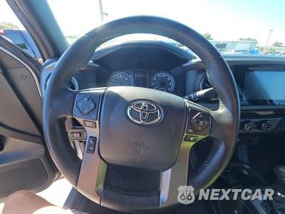 2017 Toyota Tacoma TRD Sport Crew Cab Medium Bed - zdjęcie 10 z 17 - miniatura