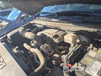 2020 Ram 1500 Laramie Crew Cab Short Bed - zdjęcie 15 z 17 - miniatura