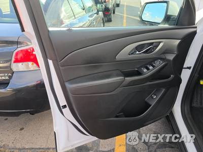 2023 Chevrolet Traverse LT Cloth 1LT - zdjęcie 9 z 31 - miniatura