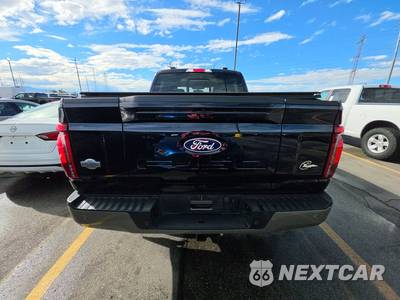 2025 Ford F-150 King Ranch Crew Cab Short Bed - zdjęcie 5 z 24 - miniatura