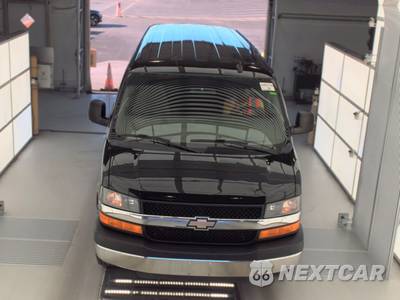 2016 Chevrolet Express 3500 Passenger Van LT 1LT 155.0" WB - zdjęcie 2 z 53 - miniatura