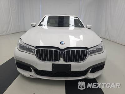 2019 BMW 7 Series Sedan 750i xDrive M SPORT LINE - zdjęcie 2 z 32 - miniatura