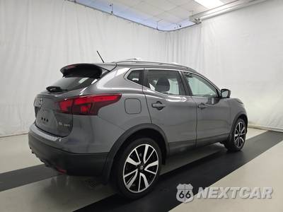 2017 Nissan Rogue Sport SL - zdjęcie 4 z 28 - miniatura