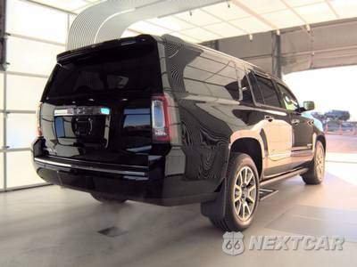2018 GMC Yukon Denali XL 5SA - zdjęcie 4 z 66 - miniatura