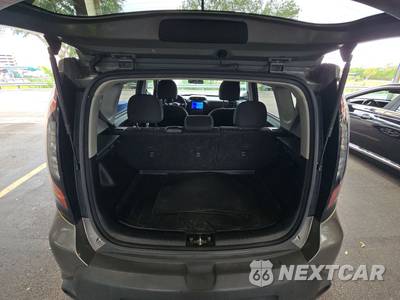2014 Kia Soul + - zdjęcie 16 z 45 - miniatura